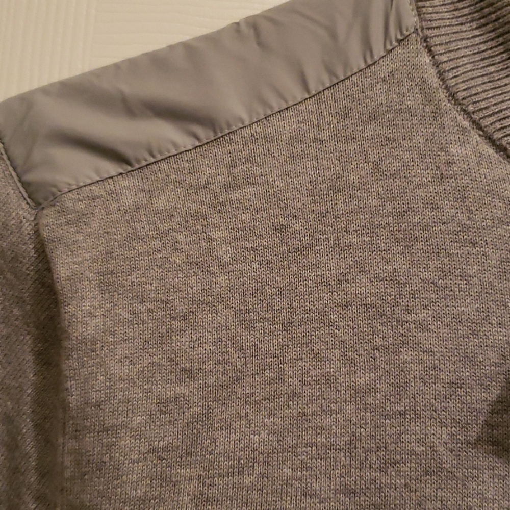 Sweater - Picture 2 of 3